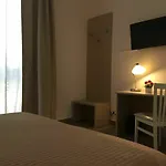 Couette-café Cairoli Messine
