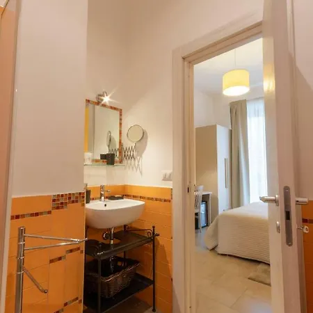 Cairoli Bed & Breakfast 3*