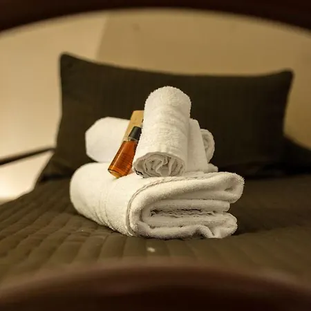 Bed & Breakfast Cairoli Messina