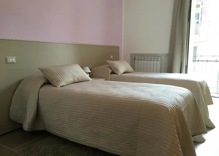 Cairoli Bed & Breakfast 3*