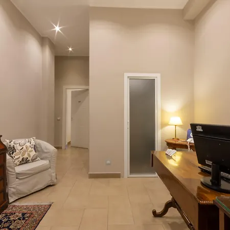 Cairoli Bed & Breakfast