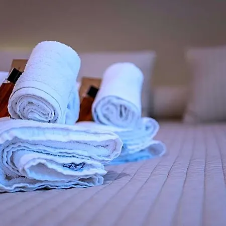 Cairoli Bed & Breakfast 3*