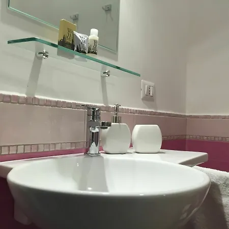 Couette-café Cairoli